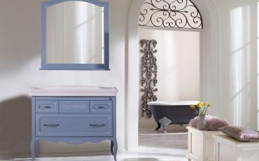 Mobilier clasic pentru baie